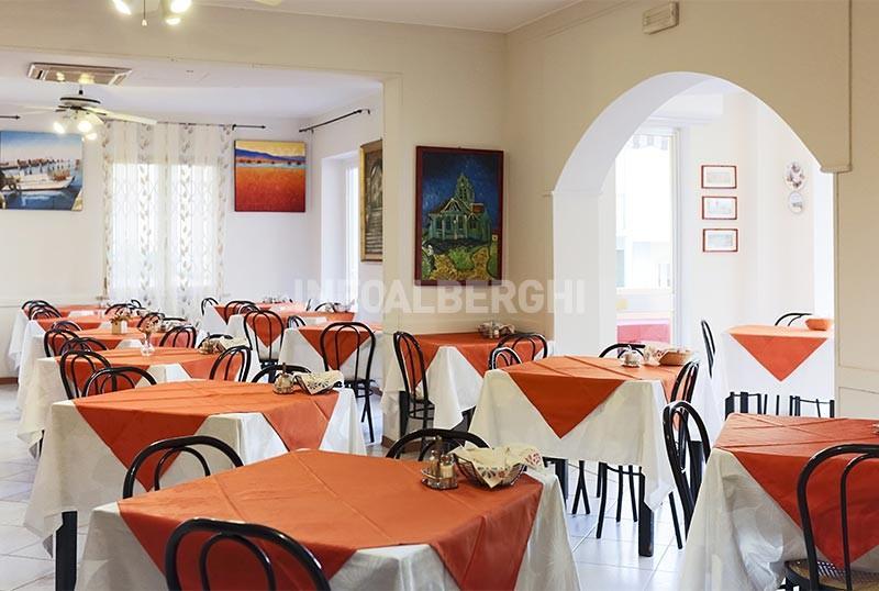 Hotel Malibu Mare Rimini Exterior photo