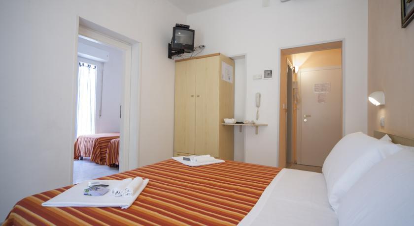 Hotel Malibu Mare Rimini Exterior photo